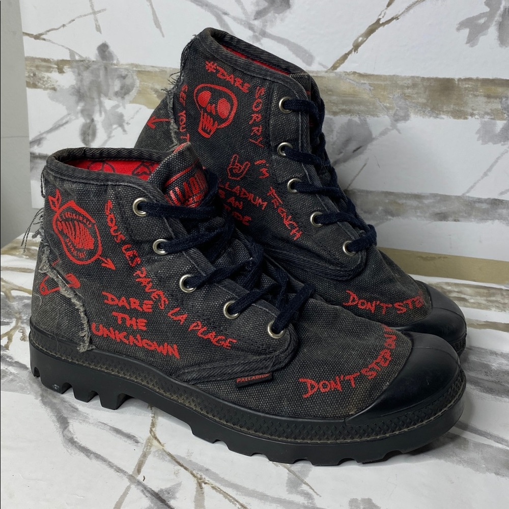 Palladium Pampa Hi Protest Boots